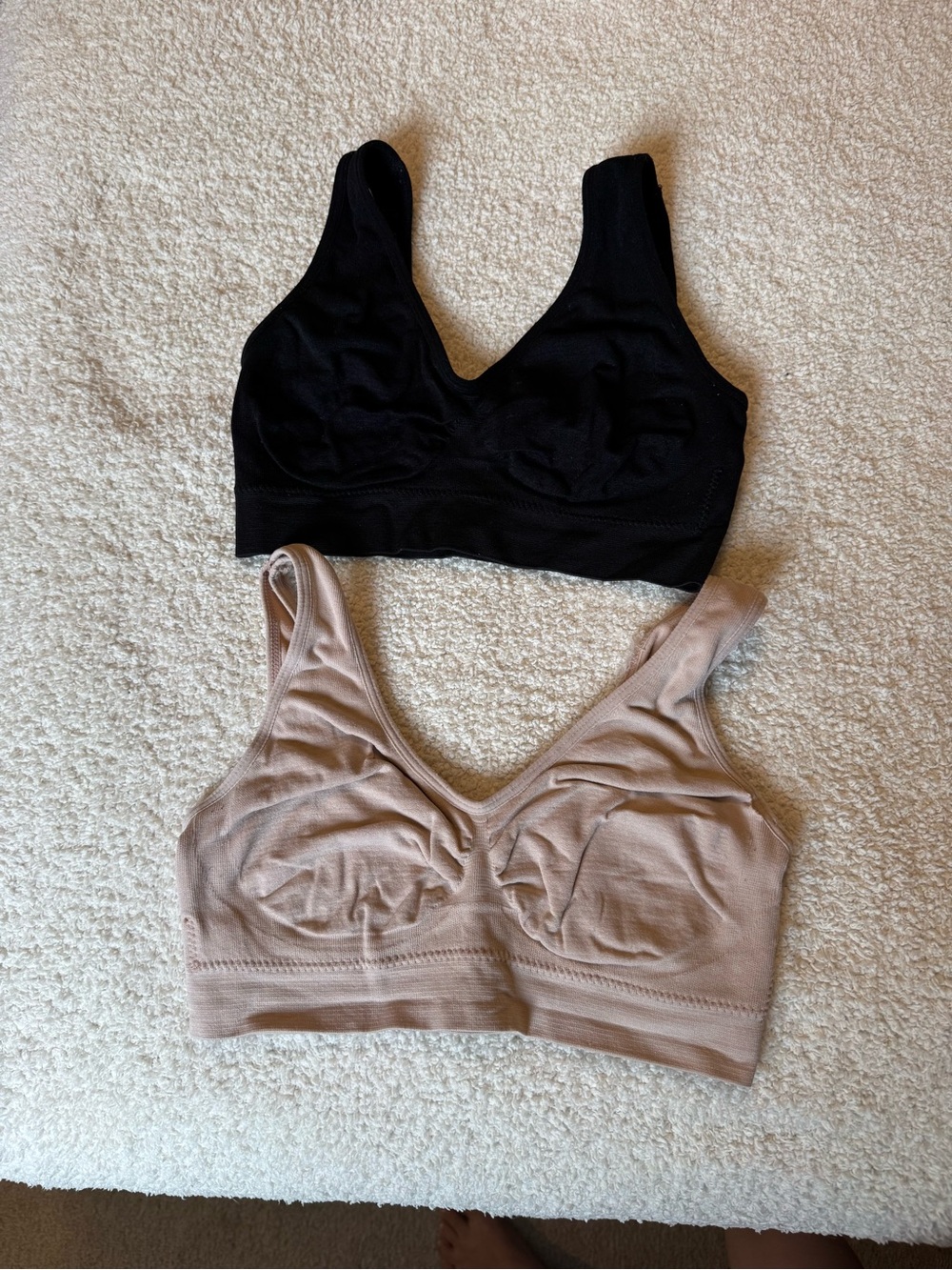 Seamless Wireless Comfort Bra - Black & Nude